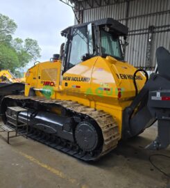 Trator de esteira, New Holland D180C