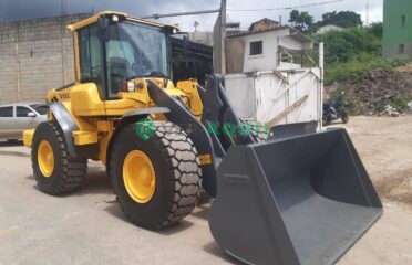 Pá Carregadeira, Volvo L70F