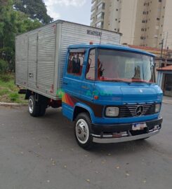 Caminhão baú 3/4, Volkswagen MB 608