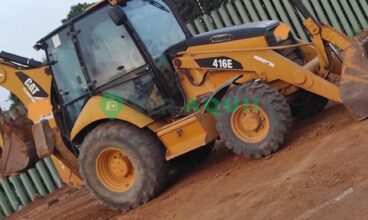 Retroescavadeira, Caterpillar 416E