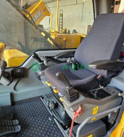 Escavadeira, Hyundai EC210B