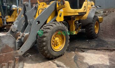 Pá Carregadeira, Volvo L60F