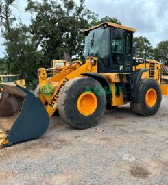 Pá Carregadeira, Hyundai HL 757-9s