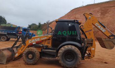 Retroescavadeira, Case 580N 4×4
