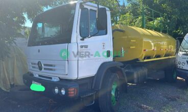 Caminhão PIPA, Mercedes-benz 1718 4×2