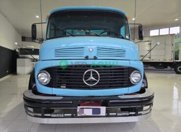 Caminhão, Mercedes-Benz Actros 4844 basculante 8×4