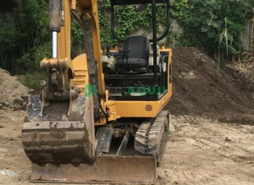 Mini escavadeira, Caterpillar