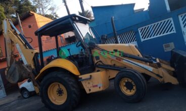 Retroescavadeira, New Holland LB90