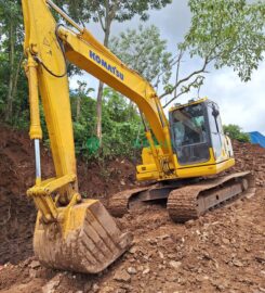 Escavadeira, Komatsu PC130