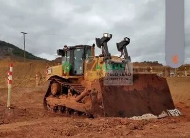 Trator de esteira, Caterpillar D8T