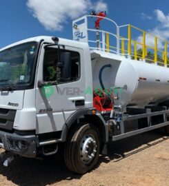 Caminhão, Mercedes-Benz AXOR 2730