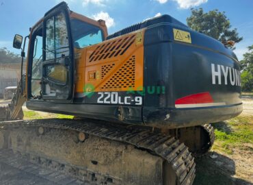 Escavadeira, Hyundai R220LC-9