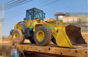 Pá Carregadeira, Komatsu WA320