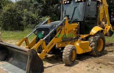 Retroescavadeira, XCMG XT870BRi