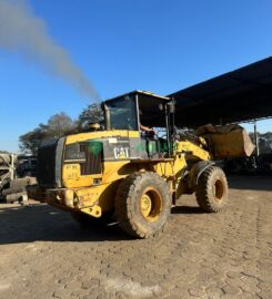 Pá Carregadeira, Caterpillar 924