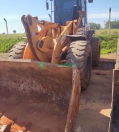 Pá Carregadeira, Case 621D