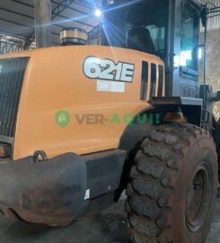 Pá Carregadeira, Case 621E