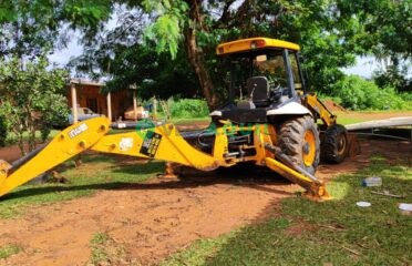 Retroescavadeira, JCB 3C PLUS