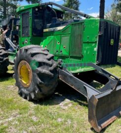 Skidder, Jhon Deere 648L com guincho