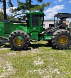 Skidder, Jhon Deere 648L com guincho