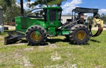 Skidder, Jhon Deere 648L com guincho