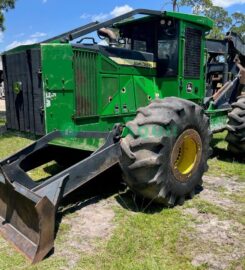 Skidder, Jhon Deere 648L com guincho