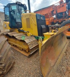 Trator de esteira, Caterpillar D4E