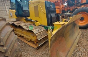 Trator de esteira, Caterpillar D4E