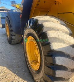 Pá carregadeira, Volvo L110F