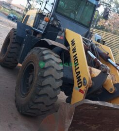 Pá carregadeira, New Holland 12D