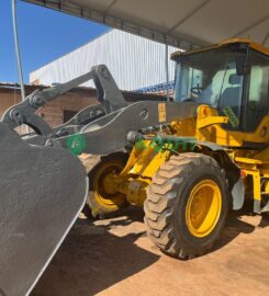 Pá carregadeira, Volvo L60F