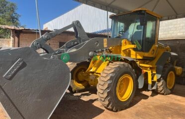 Pá carregadeira, Volvo L60F