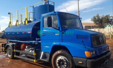 Caminhão PIPA, Mercedes-Benz 1214