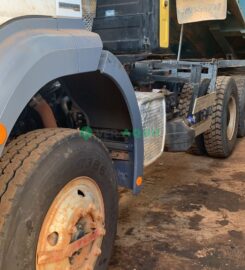 Caminhão 6×4 caçamba, volkswagen 3131