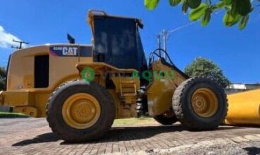 Pá carregadeira, Caterpillar 924