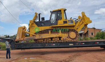 Trator de esteira, Komatsu D155 AXS