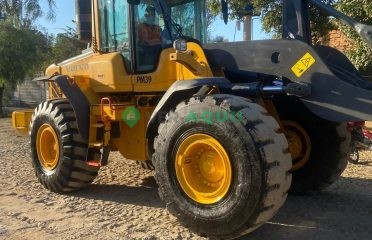 Pá carregadeira, Volvo L110F