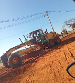 Motoniveladora, Komatsu GD655