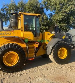 Pá carregadeira, Volvo L110F