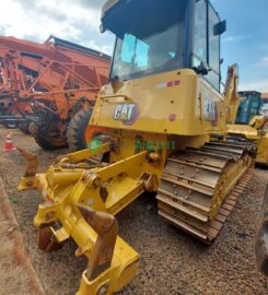 Trator de esteira, Caterpillar D4E