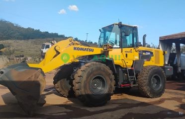 Pá carregadeira, Komatsu WA320