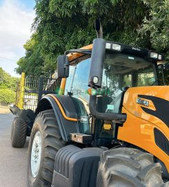 Trator, Valtra BH 194