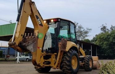 Retroescavadeira, Caterpillar 416F2