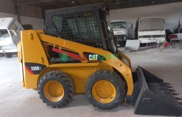 Minicarregadeira, Caterpillar 226B