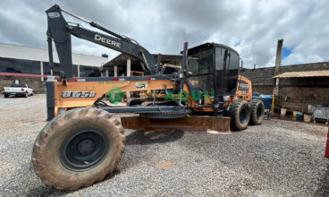 Motoniveladora, Case 865B