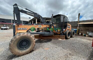 Motoniveladora, Case 865B